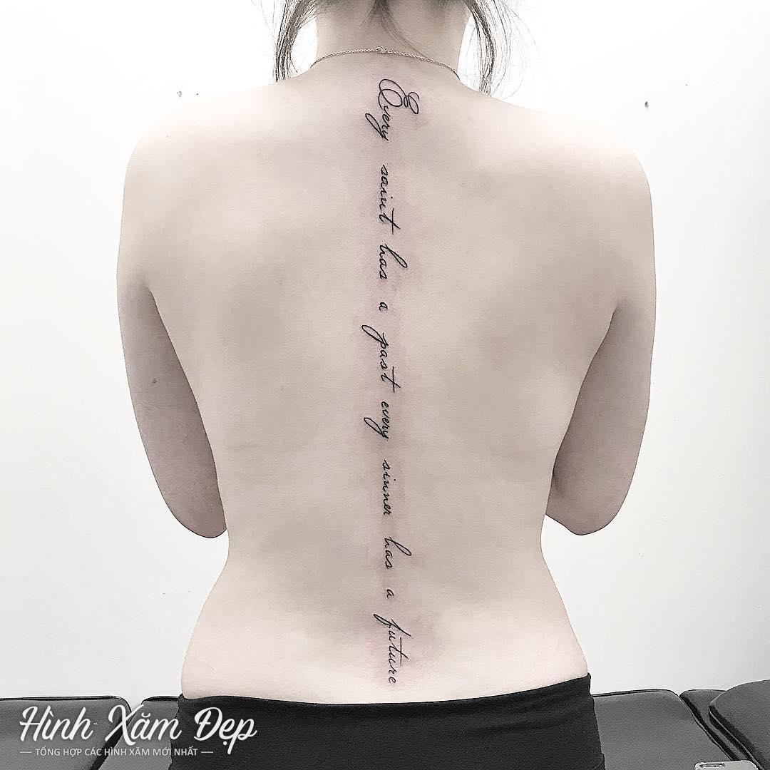Hình xăm chữ dọc sống lưng
