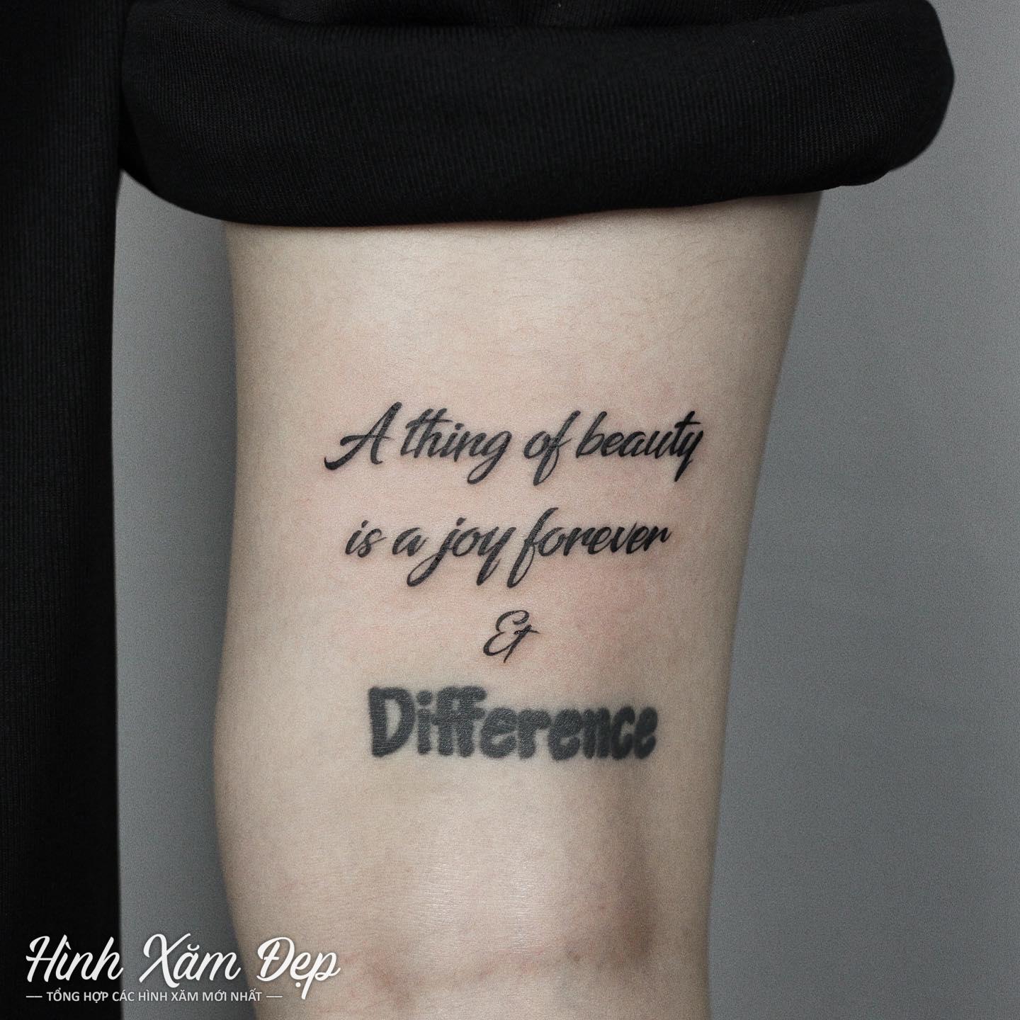Hình xăm chữ ý nghĩa bắp tay