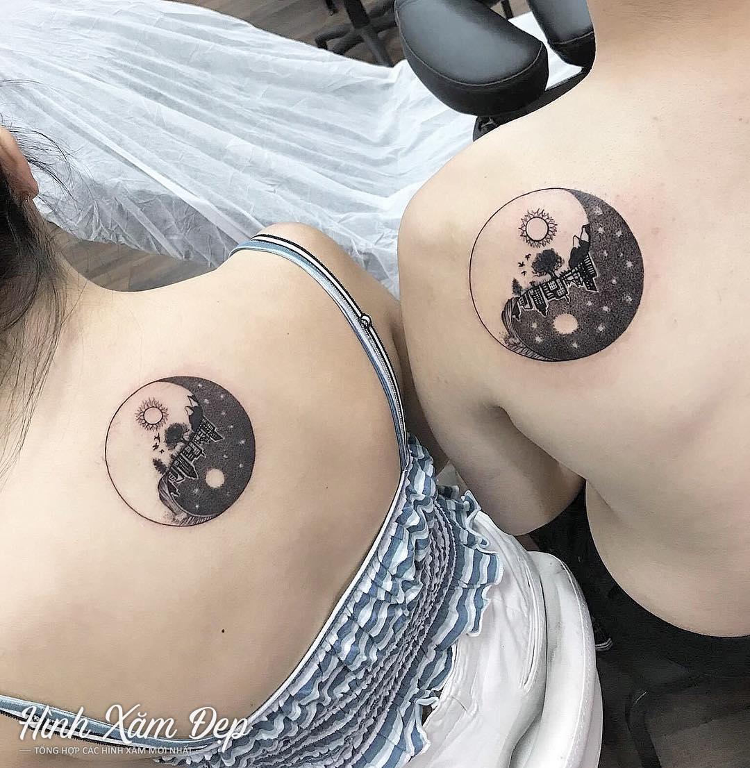 Hình xăm couple cho nam nữ ở sau lưng
