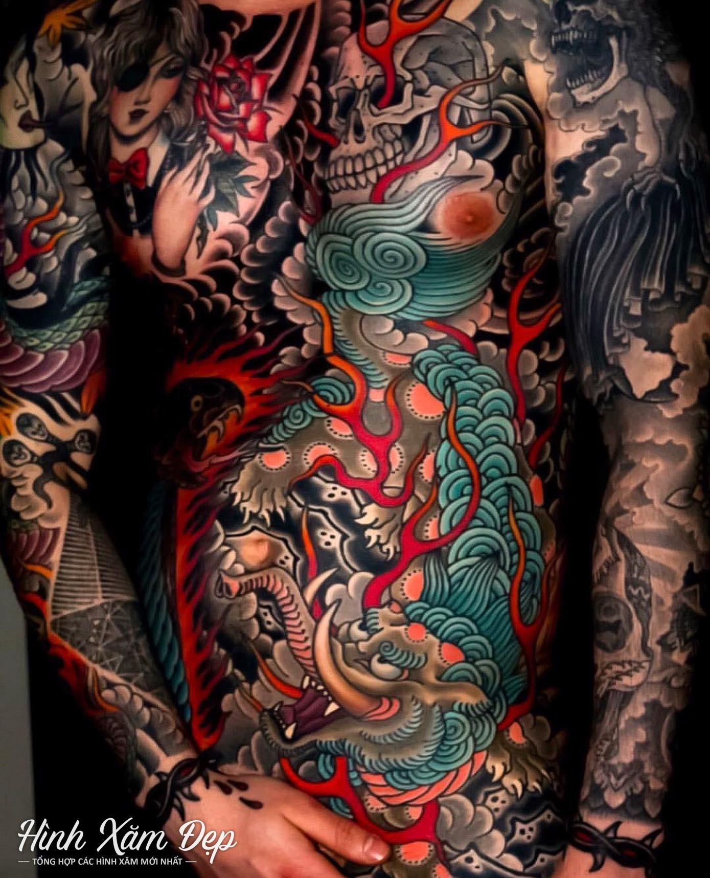 Hình xăm full ngực sang tay