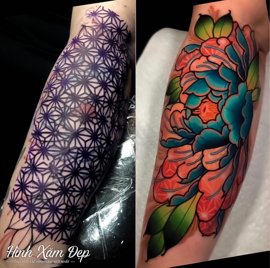 Hình xăm hoa hẹ cánh tay