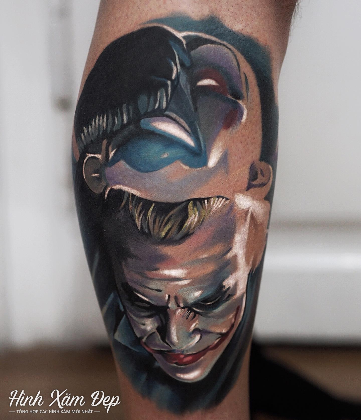 Hình xăm joker khuỷa tay