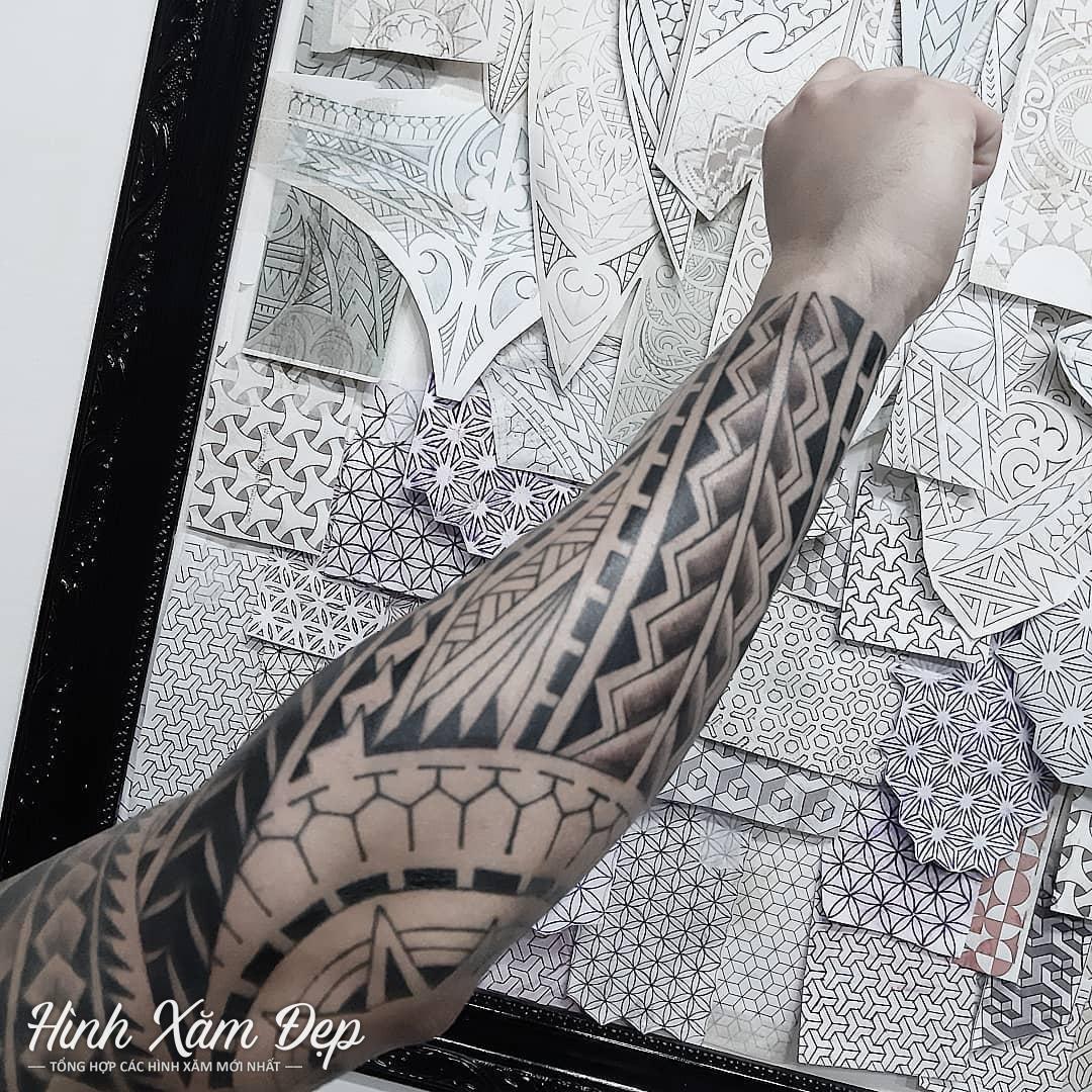 Hình xăm maori full tay