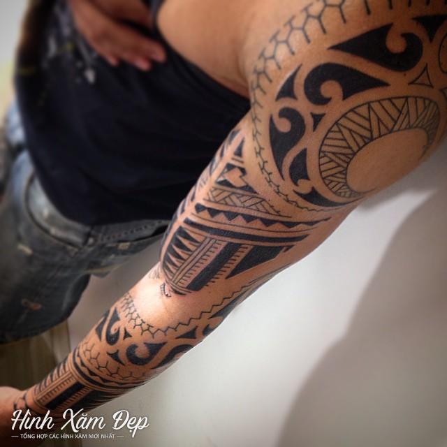 Hình xăm maori full tay