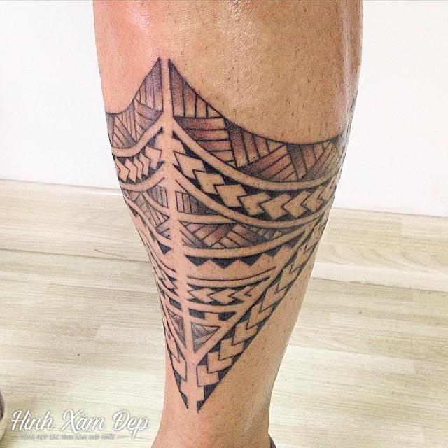 Hình xăm maori ở chân