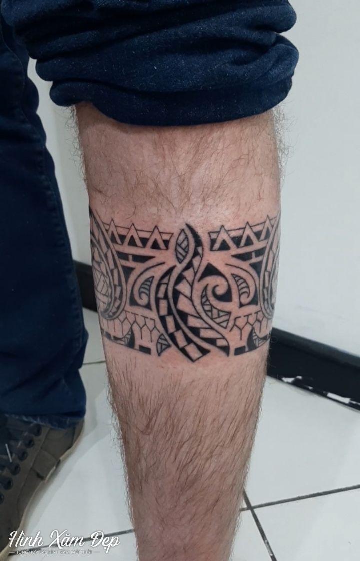 Hình xăm maori ôm tròn tay
