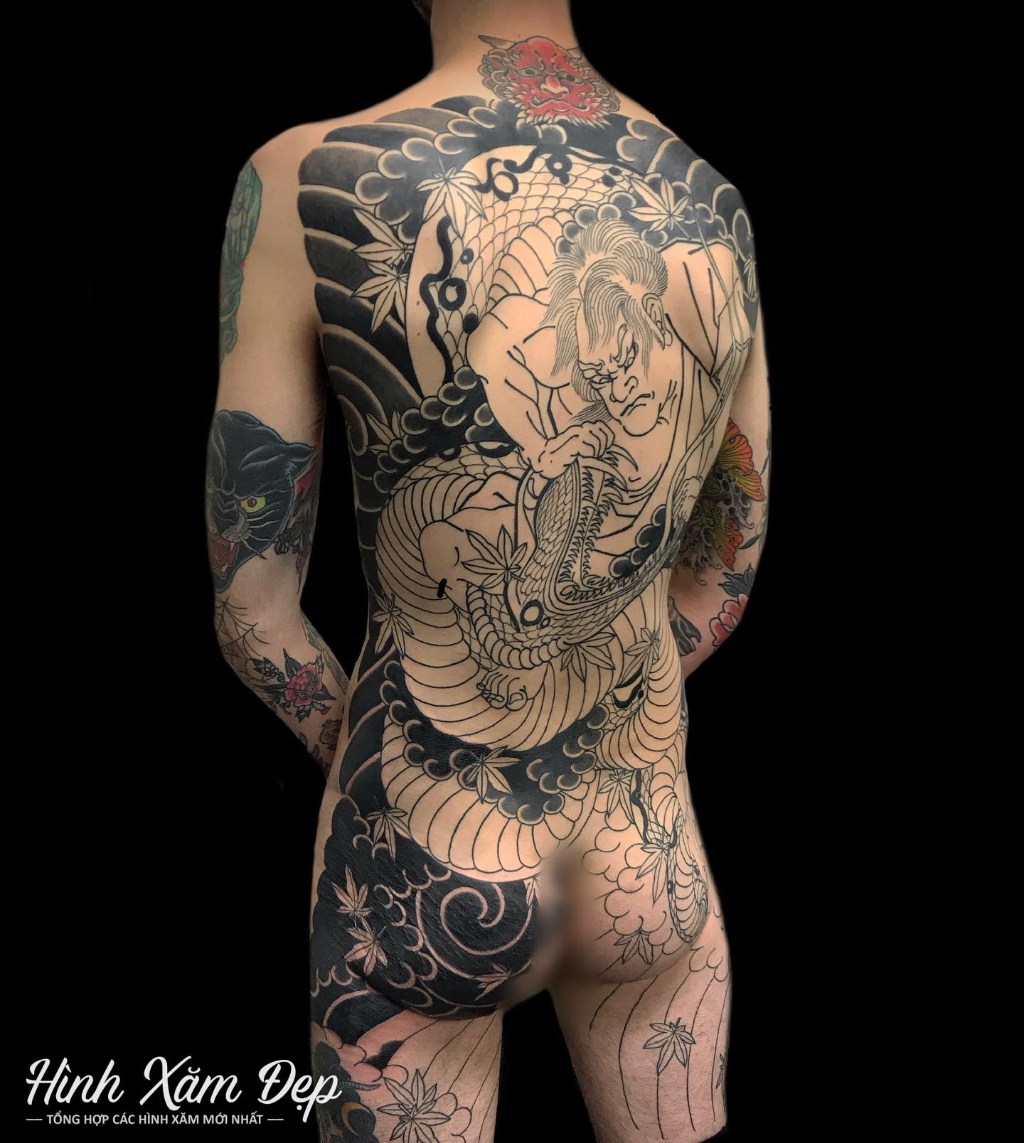 Hình xăm nhật cổ full lưng xuống mông
