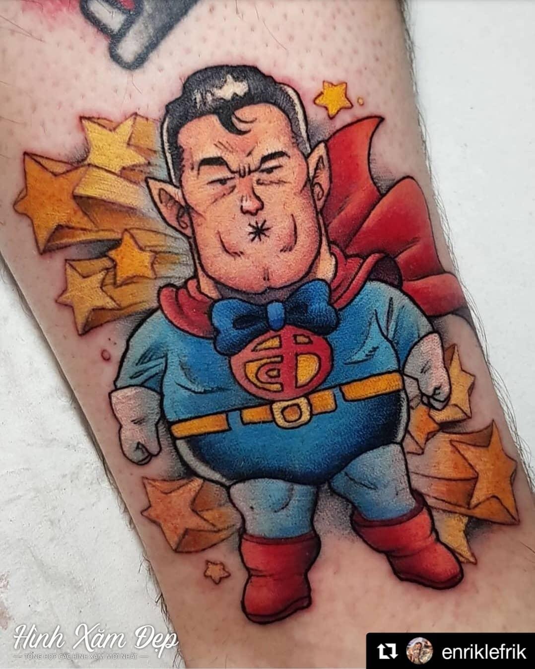 Hình xăm spiderman bắp chân